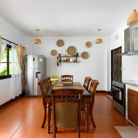 Beachfront Pool Villa شاطئ كامالا المظهر الخارجي الصورة